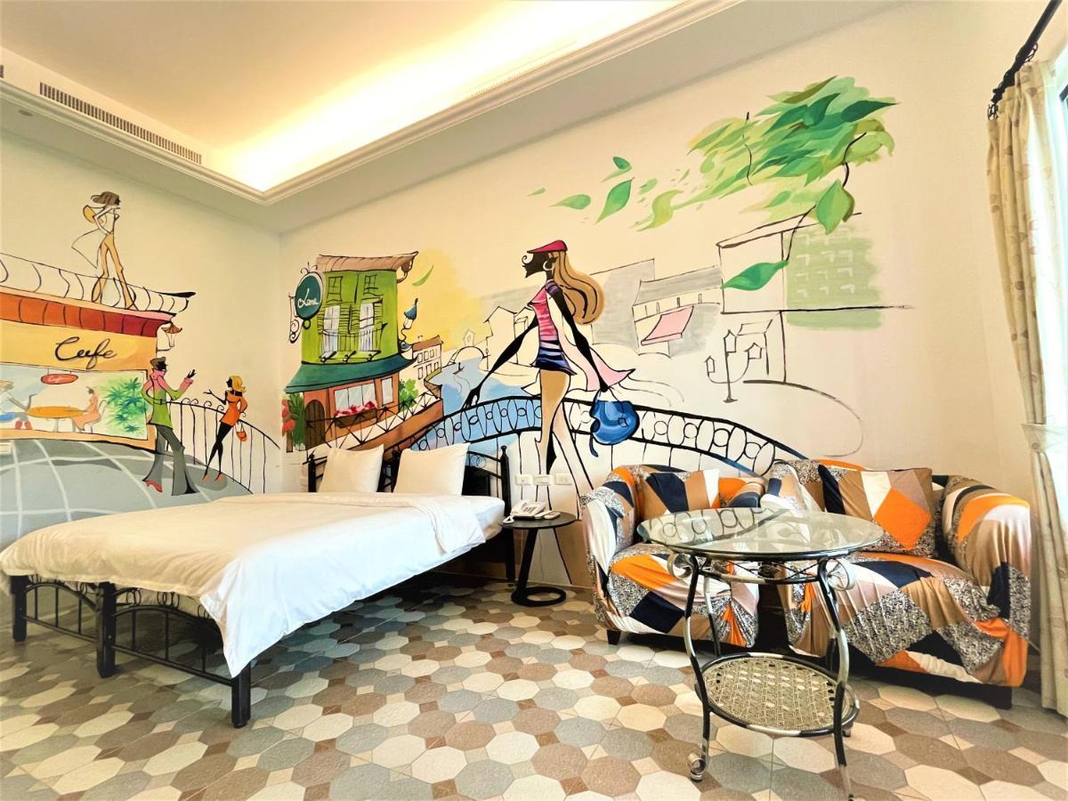 Kenting Hemingway Apartment Bagian luar foto