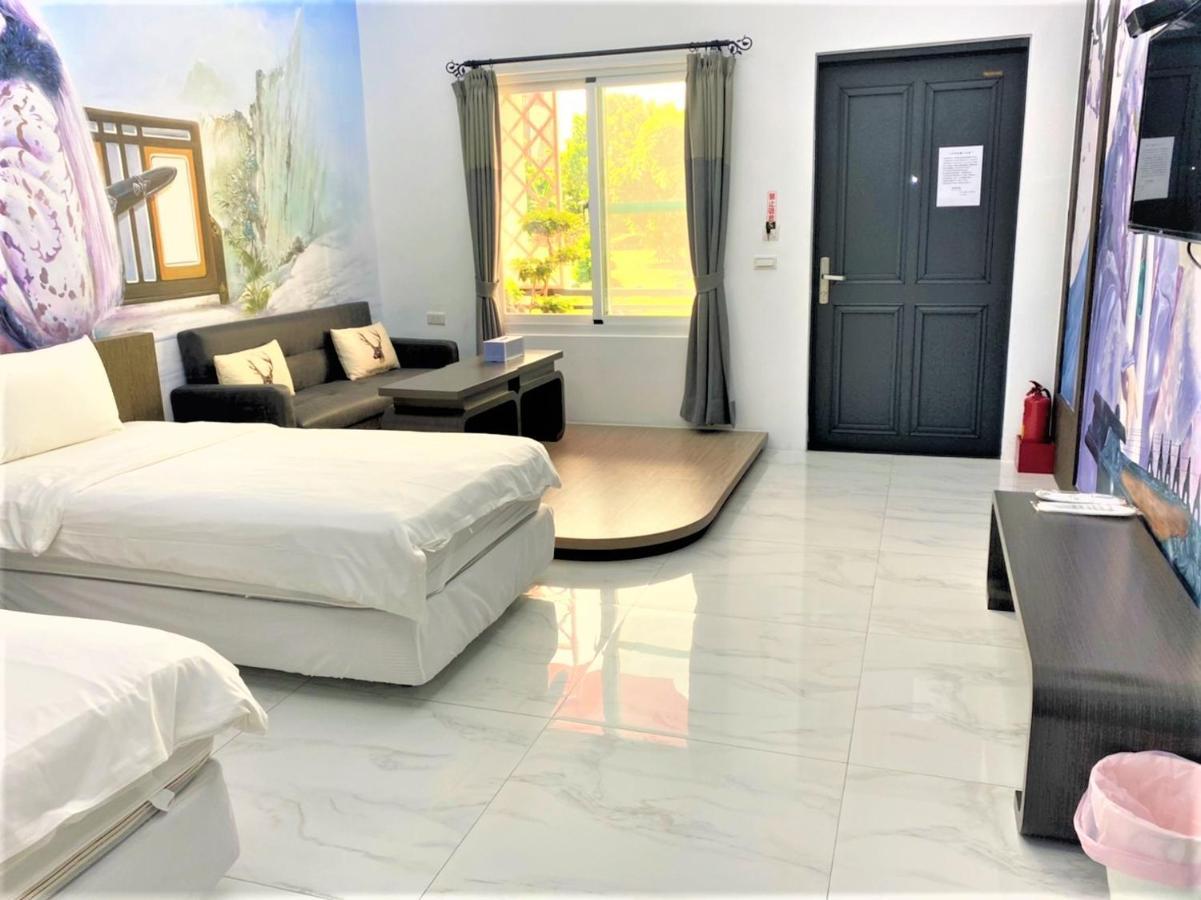 Kenting Hemingway Apartment Bagian luar foto