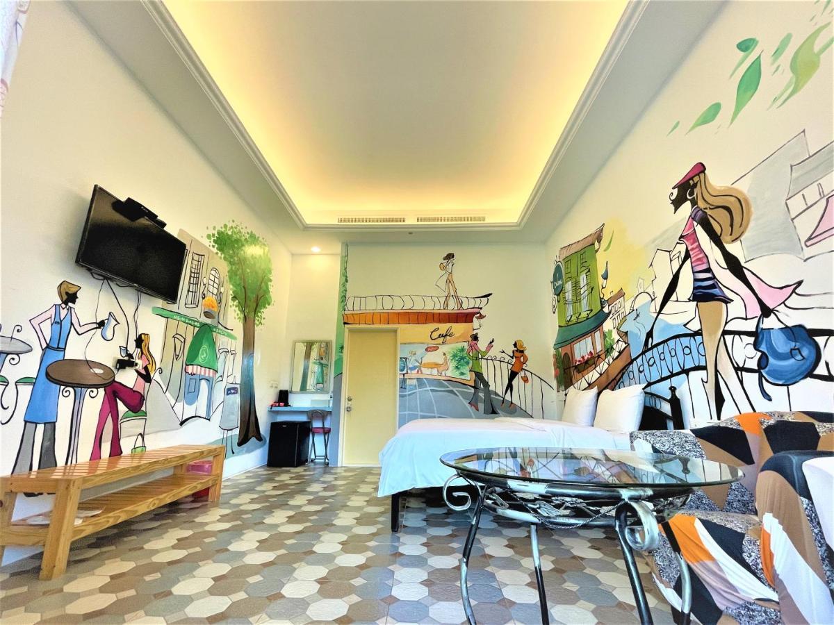 Kenting Hemingway Apartment Bagian luar foto