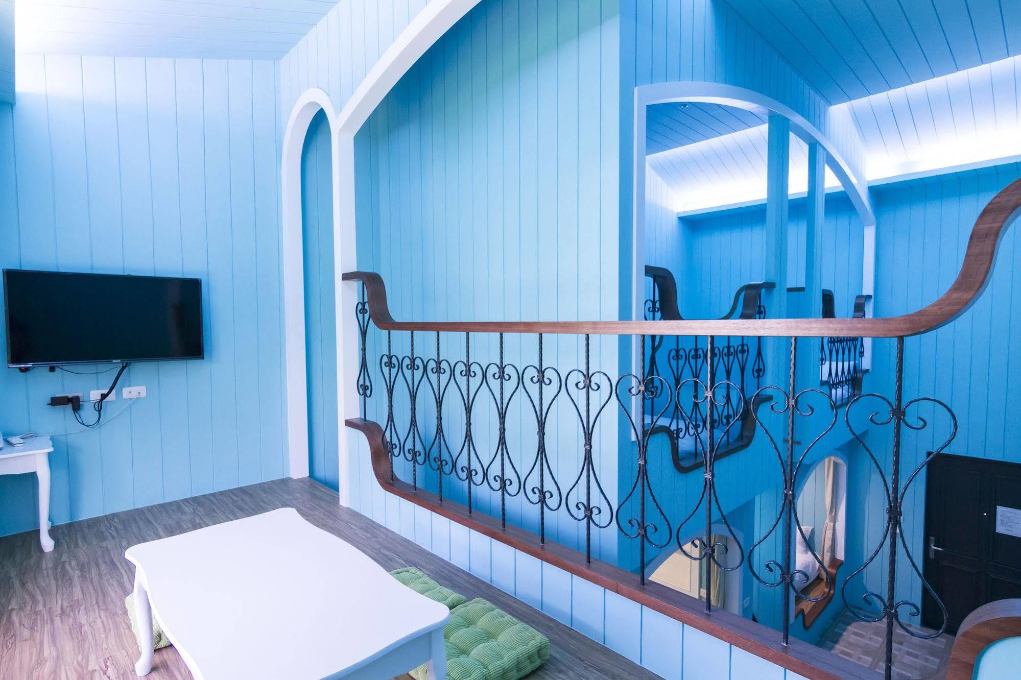Kenting Hemingway Apartment Bagian luar foto